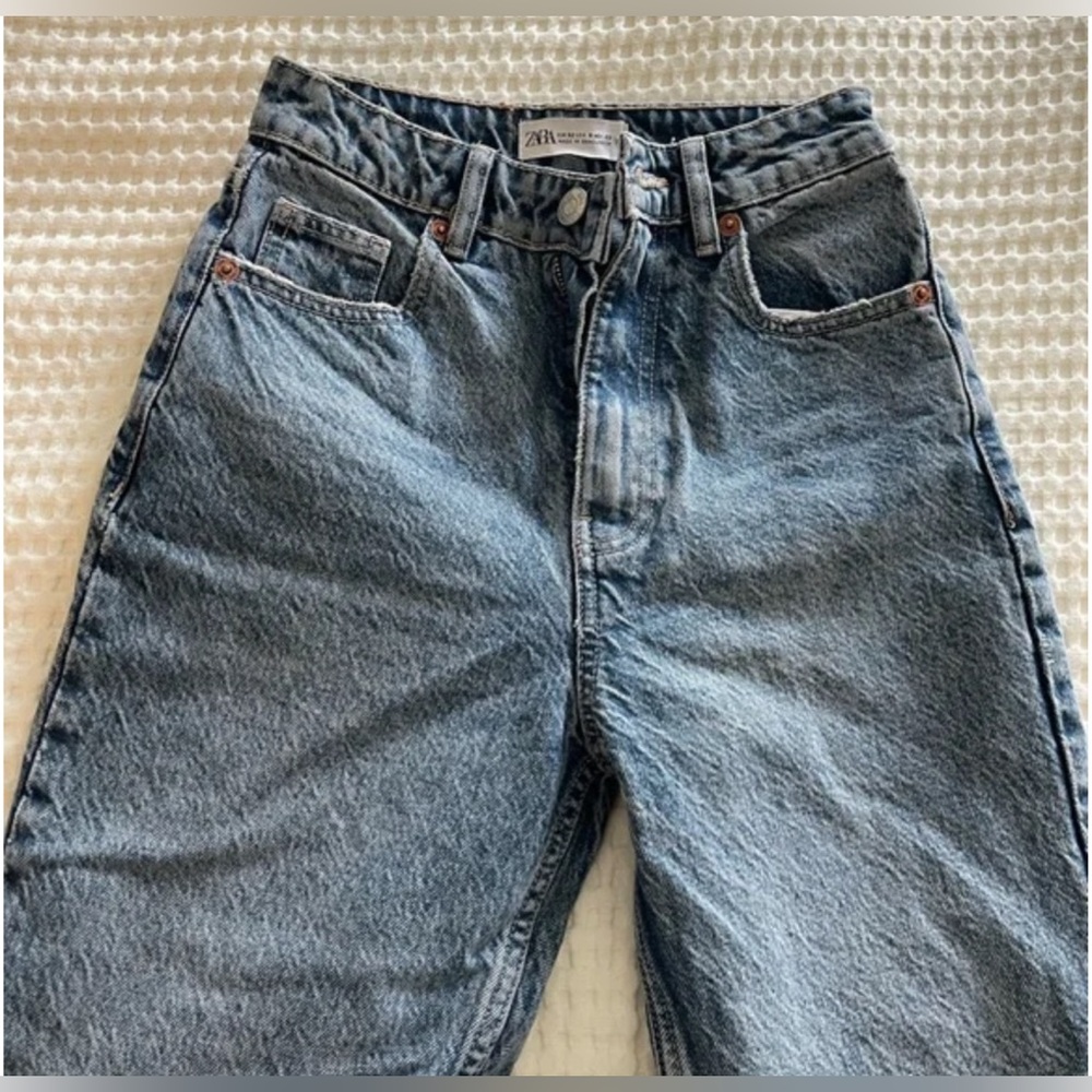 Zara High Rise Mom Jeans